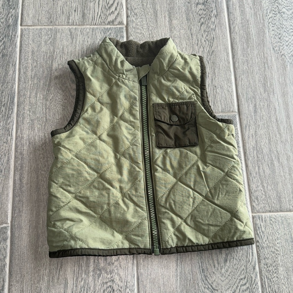 Old navy army green vest